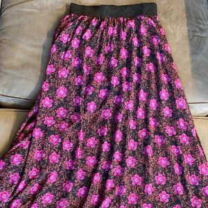 Lularoe Lucy skirt